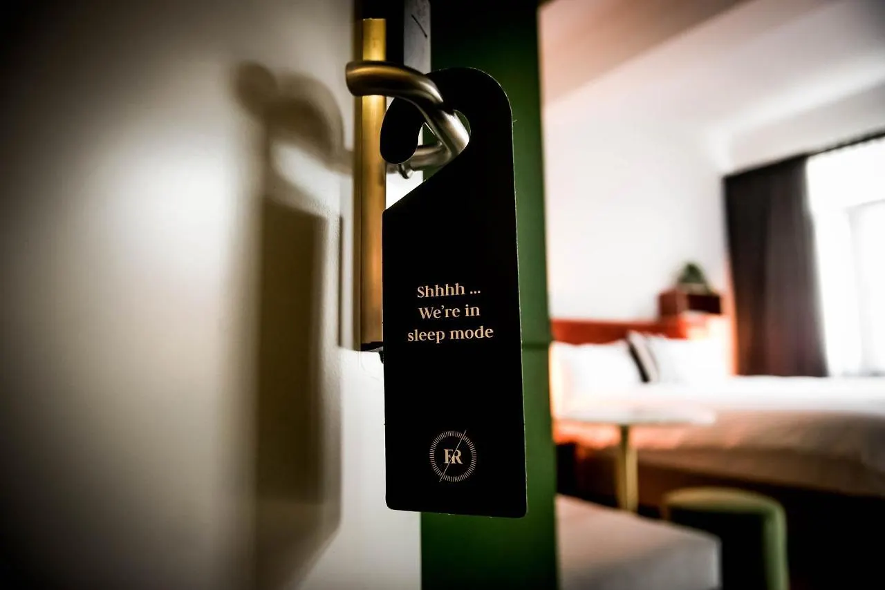 Fitz Roy Urban Hotel, Bar And Garden 마스트리흐트 호텔