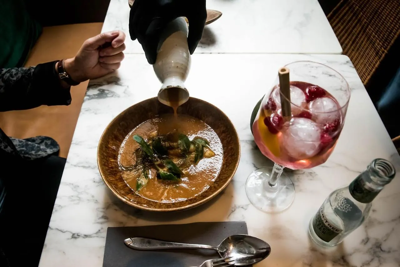 Fitz Roy Urban Hotel, Bar And Garden 마스트리흐트 4*,  네덜란드
